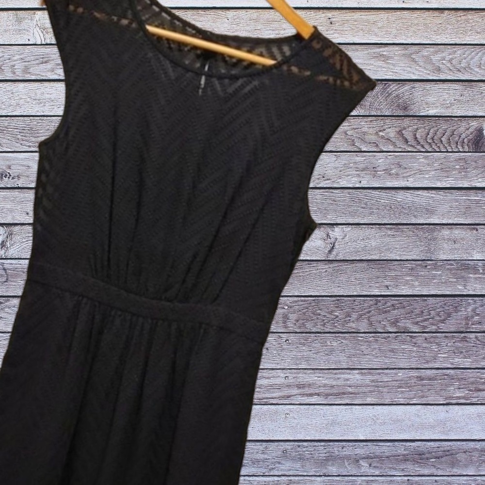 J. Crew Black Cap Sleeve Fit & Flare Black Lined SZ 4 Church Dress